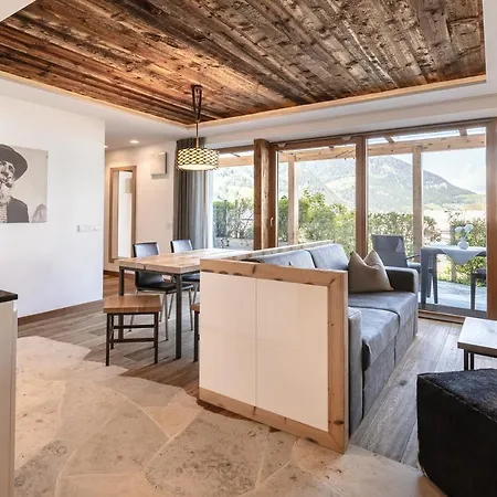 Anna Apartment *